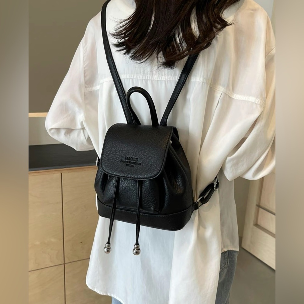 Women’s backpack